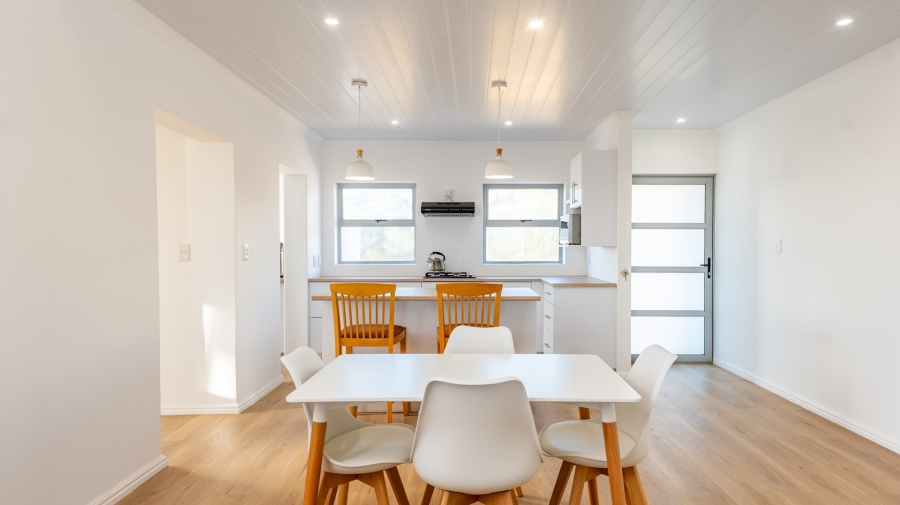 2 Bedroom Property for Sale in Agulhas Western Cape